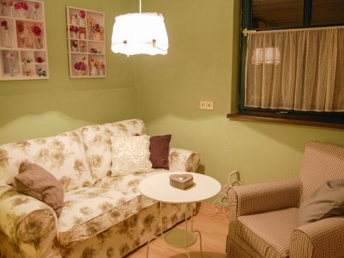 Χώρος καθιστικού στο Apartment Hofgasse-3 by Interhome