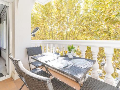 A balcony or terrace at Apartment Puigmal by Interhome