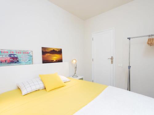 Ένα ή περισσότερα κρεβάτια σε δωμάτιο στο Apartment Océano by Interhome