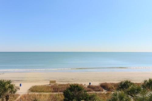 Schooner II Beach and Racquet Club photo 24