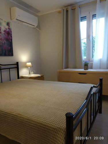 Anadora 2: Hospitable stone house with yard
