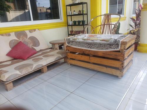 Gallery image of L&J Modern Backpackers Kigamboni Beach House in Dar es Salaam
