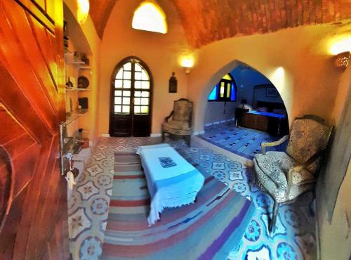 Postel nebo postele na pokoji v ubytování Scorpion House Luxor