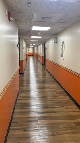 Φωτογραφία από το άλμπουμ του Regency Inn and Suites σε Stilwell