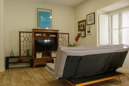 Apartamento Almirante T1 by YHA