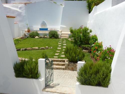 Páteo dos Oliveira - Casa dos Senhores