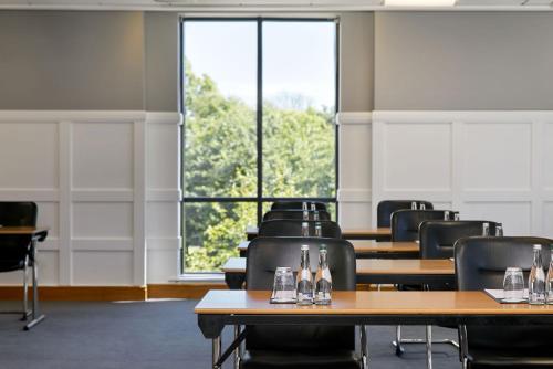 Espace de conférence ou salle de réunion dans l'établissement Crowne Plaza Dublin Airport by IHG