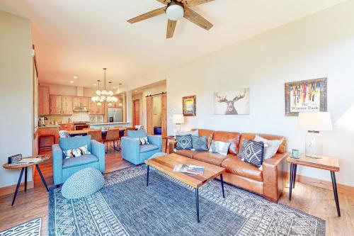 Elk Creek Condo – Photos 2