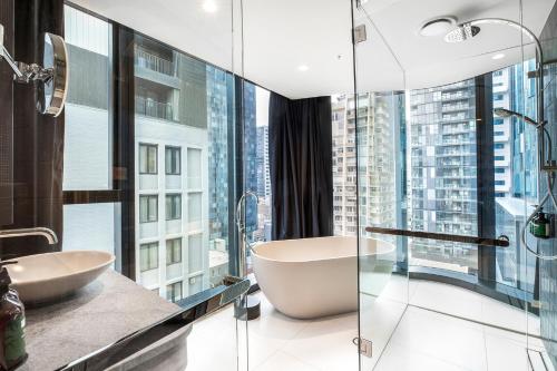 voco Melbourne Central Image