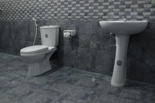 Ванная комната в Liyanage Resort