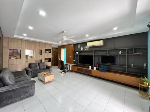 Dapur atau dapur kecil di D Niice Garden View with Private Pool Bukit Indah, Johor Bahru