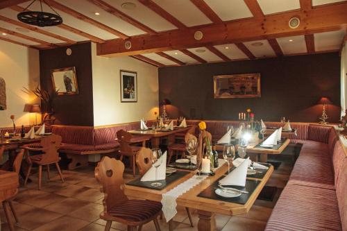 Gallery image of Hotel Restaurant Lindenhof in Bad Laasphe