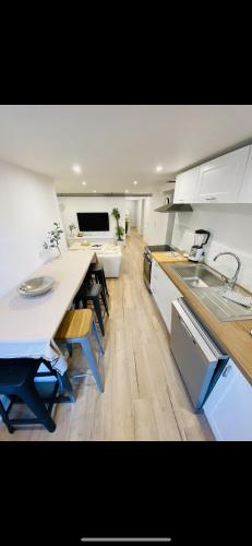 Maisons refait à neuf proche centre ville.