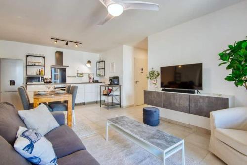 Le Fonction, meublé 4 étoiles, avec parking boxé