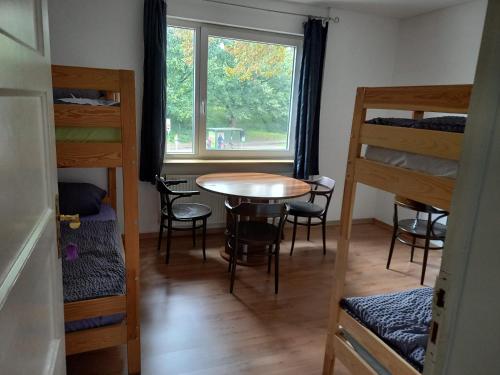 Ένα ή περισσότερα κρεβάτια σε δωμάτιο στο Apartmenthaus am Rennplatz