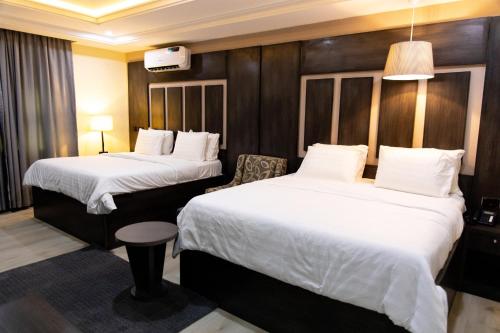 Thames Hotel – Photos 2