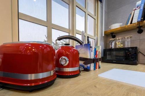  My Way -  Room  picture :   Tea/Coffee maker    Shower    TV                           