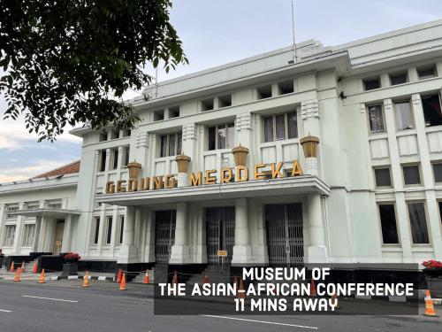 a museum of the asian american conference it mins away at HARRIS Hotel & Convention Festival Citylink Bandung in Bandung