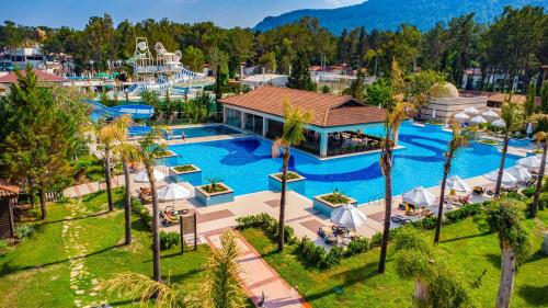 an overhead view of a pool at a resort at Champion Holiday Village in Beldibi