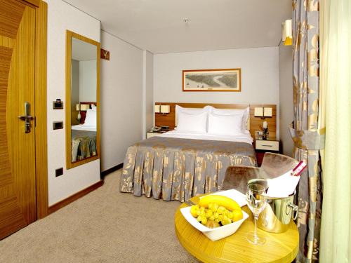Фотография из галереи Hotel Momento - Special Category в Стамбуле