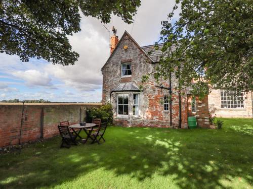 The Old School House – Photos 3