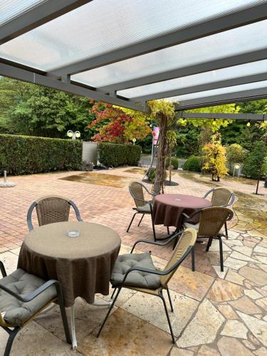 Κήπος έξω από το Hotel Rosengarten