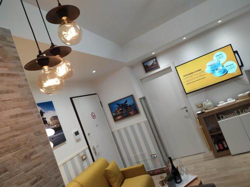 San Siro Dream Home -Apartment with garage-Milano photo 37