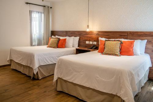 Gallery image of Hotel Las Camelias Inn by AHS in Antigua Guatemala