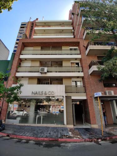 Departamento Av Buenos Aires By Alojando