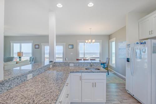 Una cocina o zona de cocina en Avalon Topsail Beach