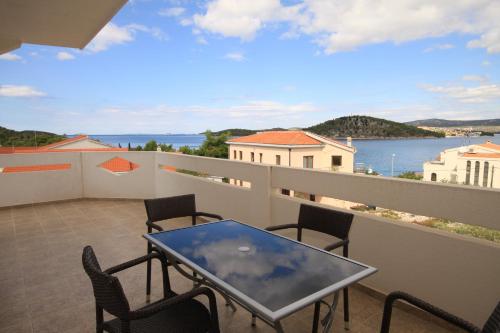 Apartments by the sea Razanj, Rogoznica - 8361
