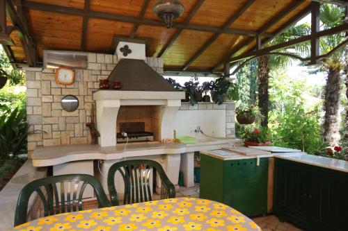 Apartments with parking space Lovran, Opatija - 2336
