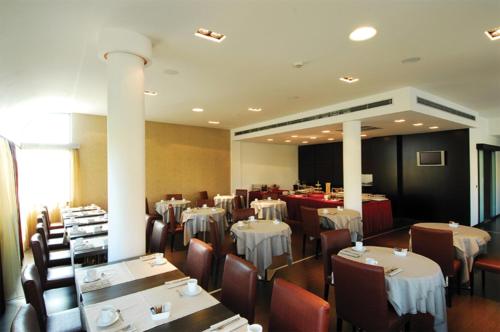 Restaurace v ubytování Cosmopolitan Hotel