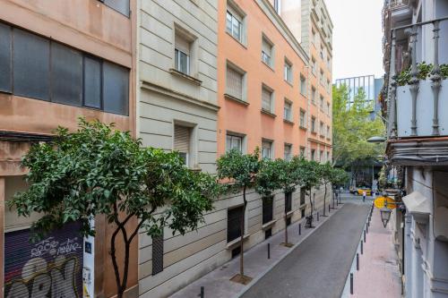 ApartEasy - Central Gracia Apartments