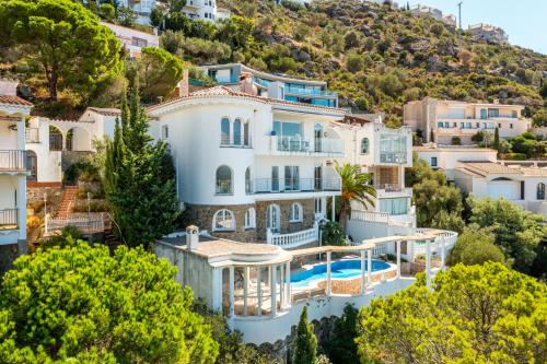 WELCS VILLA DE LUJO 029 EMP con vistas impresionantes