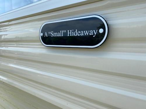 a small hideaway sign on the side of a car at A 'Small' Hideaway in Pakefield