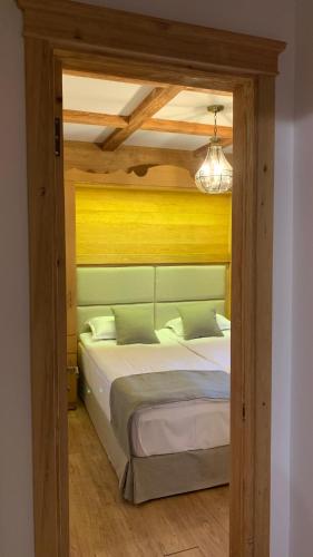 Ein Bett oder Betten in einem Zimmer der Unterkunft Chalet Bakuriani
