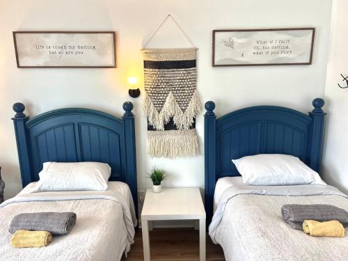 Postel nebo postele na pokoji v ubytování Cobmin Ridge Motel