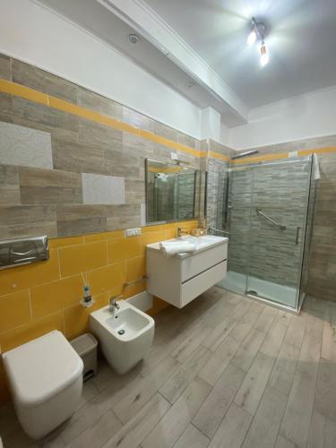 Ein Badezimmer in der Unterkunft Civico 107 - Apartment with Private Parking