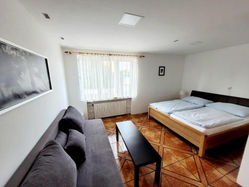 Postel nebo postele na pokoji v ubytování Wellness Aqua House