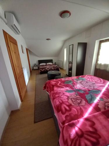 Postel nebo postele na pokoji v ubytování House Breza