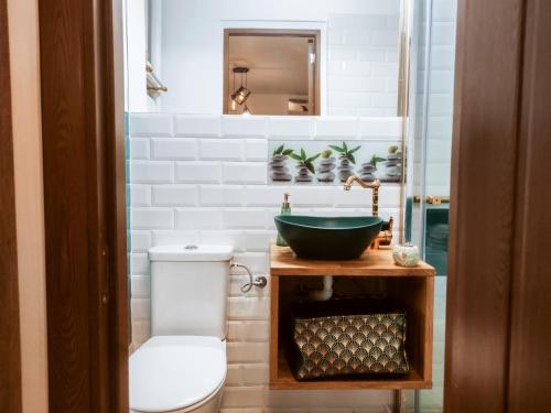 Green ART Studio tesisinde bir banyo