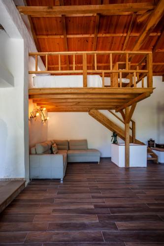 Posezení v ubytování Olea Skopelos villas with swimming pools & sea view