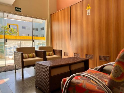 Ein Sitzbereich in der Unterkunft Multiparque Hplus Long Stay