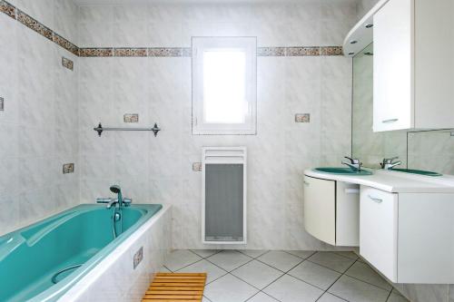 Koupelna v ubytování Grande Villa familiale "Coquelicot"