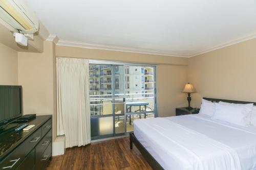 Ilikai Tower 1925 City View 2BR_2