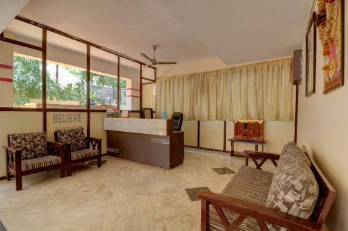 Posezení v ubytování Hotel Atlas Stays Kukatpally Hyderabad
