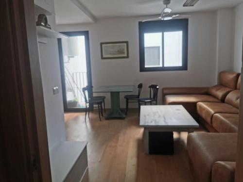 Fotografie z fotogalerie ubytování APART-DUPLEX-ATICO Tomares v destinaci Tomares