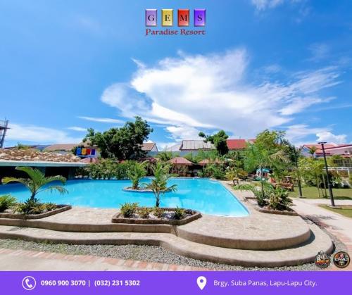 Bazén v ubytování Gem's Paradise Resort nebo v jeho okolí