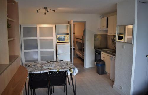 studio cabine 100m plage